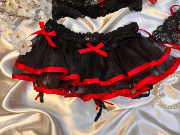 CONJUNTO ENCANTO ESCARLATA